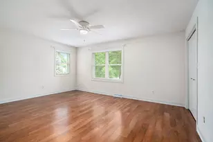 2530 Westbrook Dr NW, Grand Rapids, MI 49504 - Photo 20