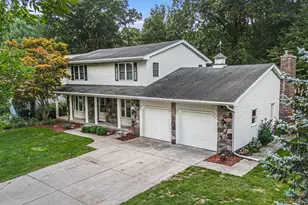 2530 Westbrook Dr NW, Grand Rapids, MI 49504 - Photo 32