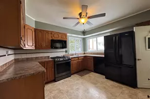 920 Clinton Ave, Saint Clair, MI 48079 - Photo 20