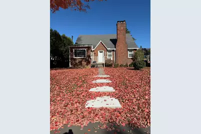 920 Clinton Avenue, Saint Clair, MI 48079 - Photo 2