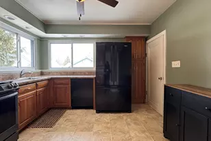 920 Clinton Ave, Saint Clair, MI 48079 - Photo 22
