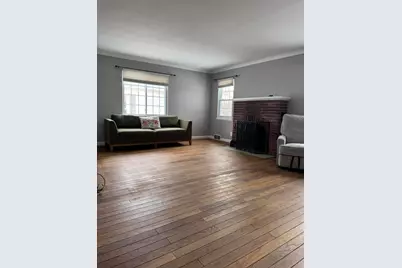 920 Clinton Avenue, Saint Clair, MI 48079 - Photo 4