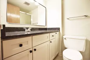 555 E William St, Ann Arbor, MI 48104 - Photo 10