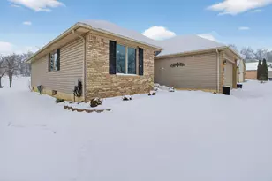 767 Berkshire Dr, Saline, MI 48176 - Photo 54
