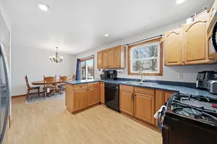 518 N East St, Morenci, MI 49256 - Photo 12