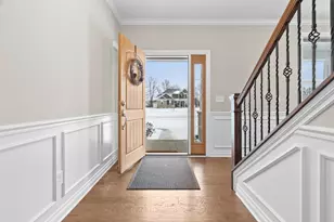 2333 Torrey Pine Ct, Howell, MI 48855 - Photo 4