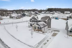 2333 Torrey Pine Ct, Howell, MI 48855 - Photo 38