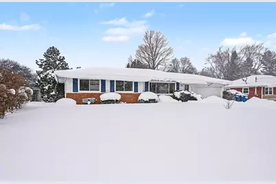 2413 Tamrack Street, Kalamazoo, MI 49006 - Photo 2