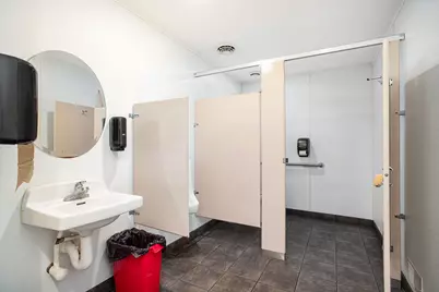 1021 W Front Street, Buchanan, MI 49107 - Photo 14