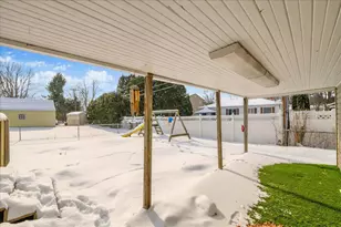 1330 Minnesota Ave, Marysville, MI 48040 - Photo 20