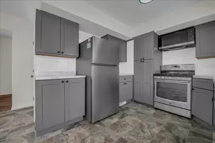 1330 Minnesota Ave, Marysville, MI 48040 - Photo 4