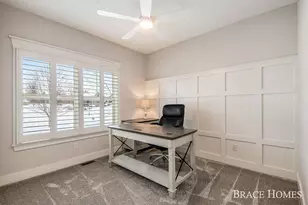 578 Stonehenge Dr SW, Grandville, MI 49418 - Photo 6