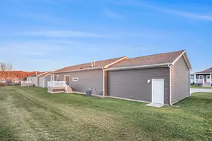 11765 Townsquare Blvd Dr, Rockford, MI 49341 - Photo 20