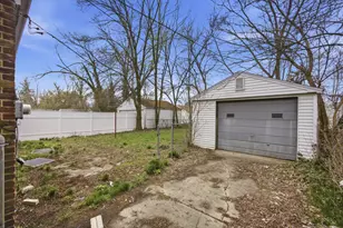 20267 Ashton Ave, Detroit, MI 48219 - Photo 24