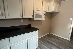 5718 Fenton St, Dearborn Heights, MI 48127 - Photo 20