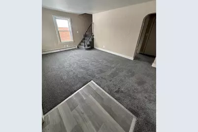 5718 Fenton Street, Dearborn Heights, MI 48127 - Photo 2