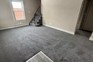 5718 Fenton St, Dearborn Heights, MI 48127 - Photo 2