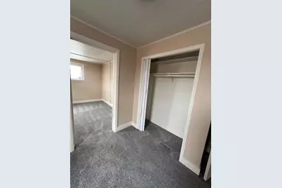 5718 Fenton Street, Dearborn Heights, MI 48127 - Photo 10