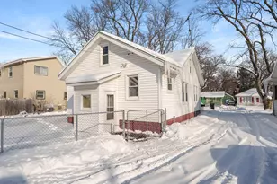 705 Dayton Ave, Kalamazoo, MI 49048 - Photo 24