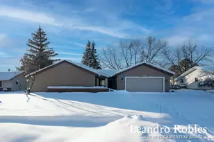 661 Twin Lakes Dr NE, Grand Rapids, MI 49525 - Photo 48