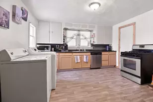 1300 N Waterloo Ave, Jackson, MI 49202 - Photo 8