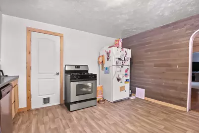 1300 N Waterloo Avenue, Jackson, MI 49202 - Photo 12