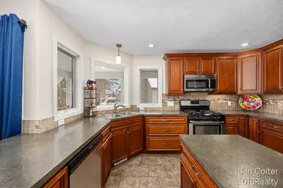 5408 Fieldstone Drive SW, Wyoming, MI 49418 - Photo 12