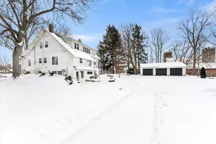 4391 Fruit Ridge Ave NW, Grand Rapids, MI 49544 - Photo 2