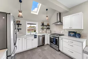 4391 Fruit Ridge Ave NW, Grand Rapids, MI 49544 - Photo 14