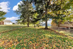 4391 Fruit Ridge Ave NW, Grand Rapids, MI 49544 - Photo 66