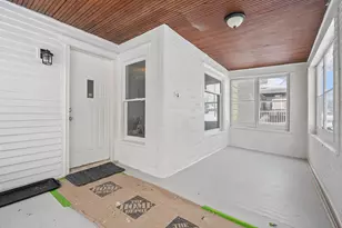 159 Harvard St, Battle Creek, MI 49017 - Photo 2