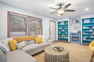 1647 W Lakewood Blvd, Holland, MI 49424 - Photo 2