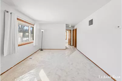 1703 Fuller Avenue NE, Grand Rapids, MI 49505 - Photo 6