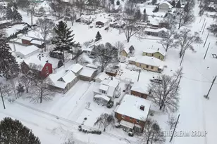 908 Superior St, South Haven, MI 49090 - Photo 28