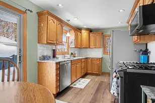 3204 Ipswich Dr NW, Grand Rapids, MI 49544 - Photo 6