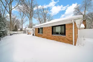 1127 S Brown St, Jackson, MI 49203 - Photo 38