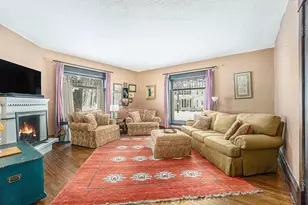 525 Hubbard St, Allegan, MI 49010 - Photo 6