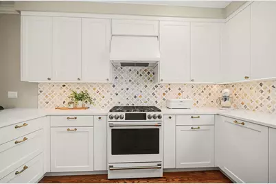 10 Riverbank Drive, Beverly Hills, MI 48025 - Photo 16