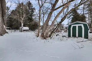 2520 Lanier Ct, Lansing, MI 48911 - Photo 6