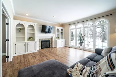 1367 Meadow Green Court SE, Caledonia, MI 49316 - Photo 10