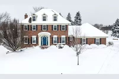 1367 Meadow Green Court SE, Caledonia, MI 49316 - Photo 2