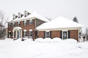 1367 Meadow Green Ct SE, Caledonia, MI 49316 - Photo 4