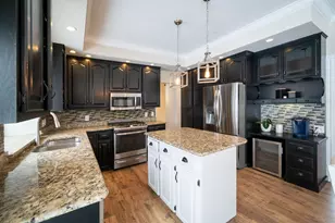 1367 Meadow Green Ct SE, Caledonia, MI 49316 - Photo 16