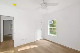 410 W G Ave W, Kalamazoo, MI 49004 - Photo 22