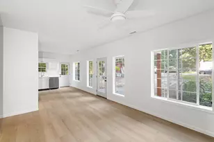 410 W G Ave W, Kalamazoo, MI 49004 - Photo 2