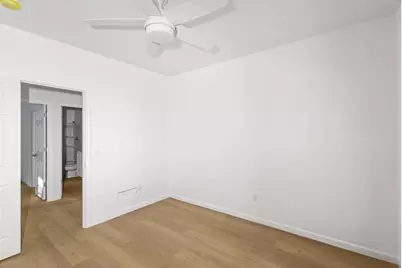 410 W G Avenue W, Kalamazoo, MI 49004 - Photo 8