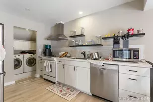 544 Homestead Ave, Holland, MI 49423 - Photo 16