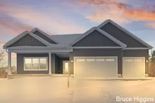 8516 Warner St, Allendale, MI 49401 - Photo 2