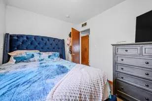 8285 Packard Ave, Warren, MI 48089 - Photo 6
