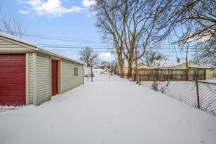 8285 Packard Ave, Warren, MI 48089 - Photo 2